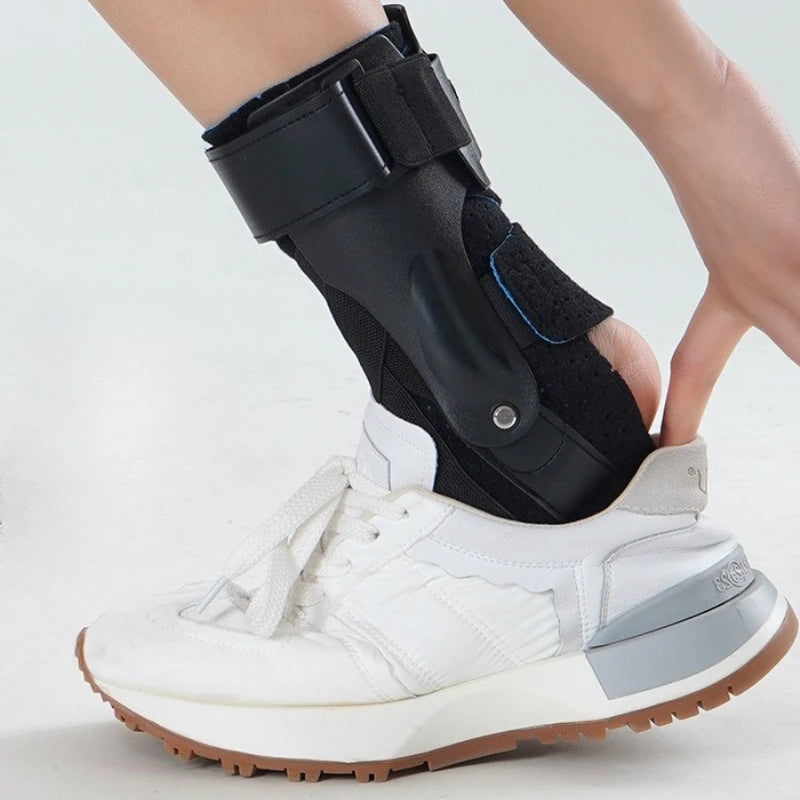 Eelhoe Ankle Brace With Side Stabilizers For Sprained Ankle